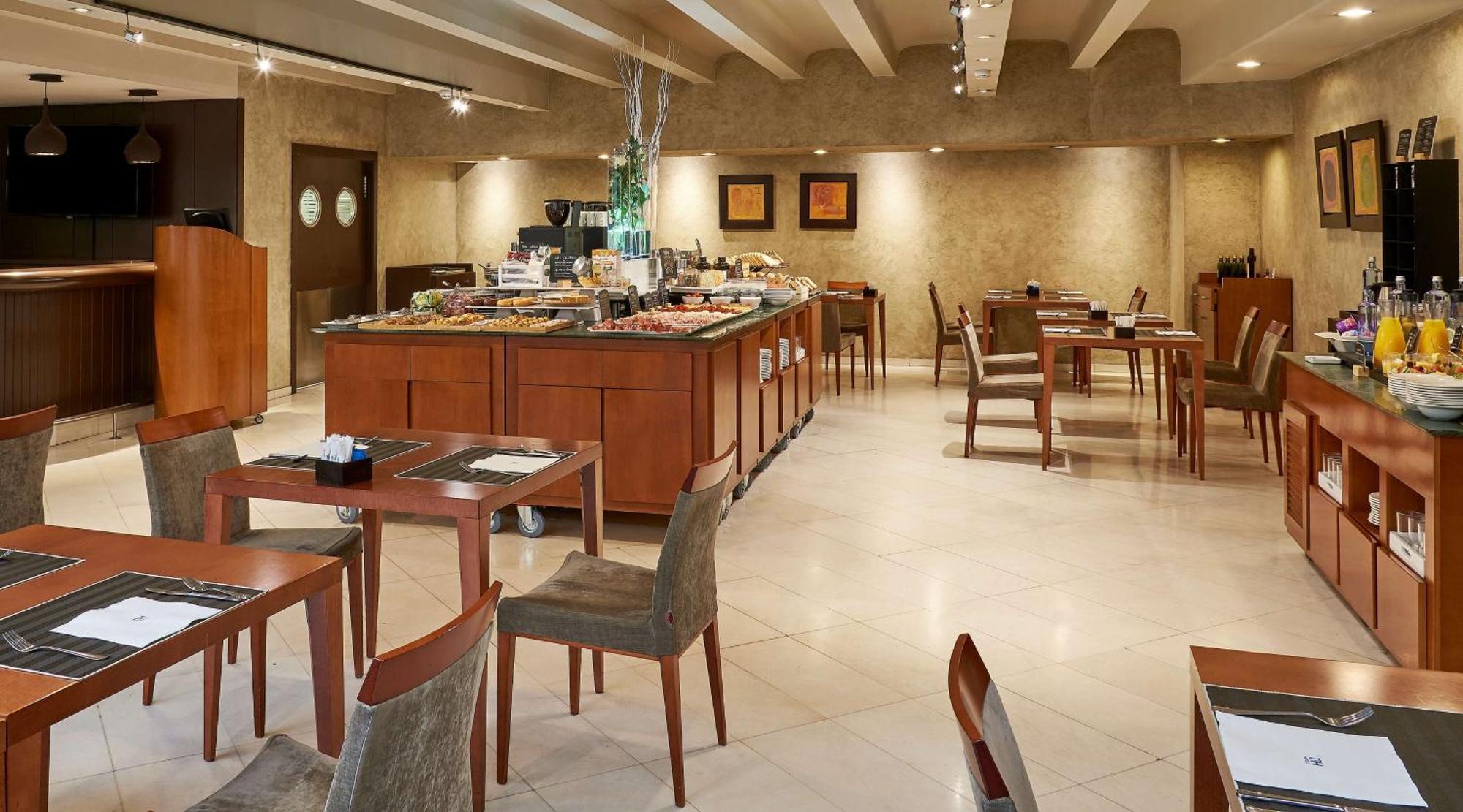 Hotel Nh Lleida Pirineos Zewnętrze zdjęcie