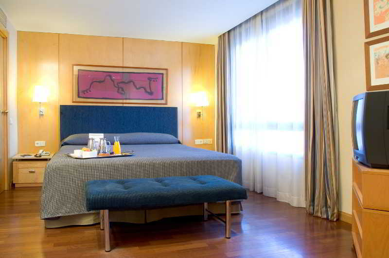 Hotel Nh Lleida Pirineos Zewnętrze zdjęcie